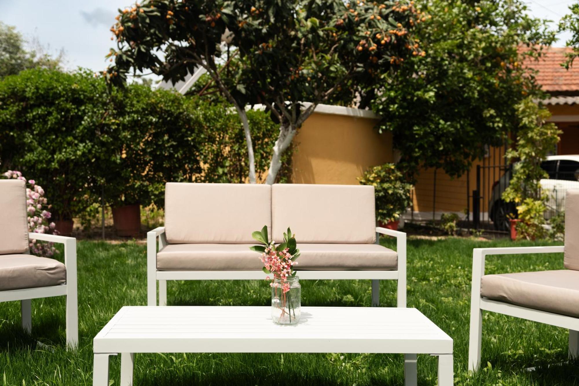 Kates Apartments Kávos Екстериор снимка